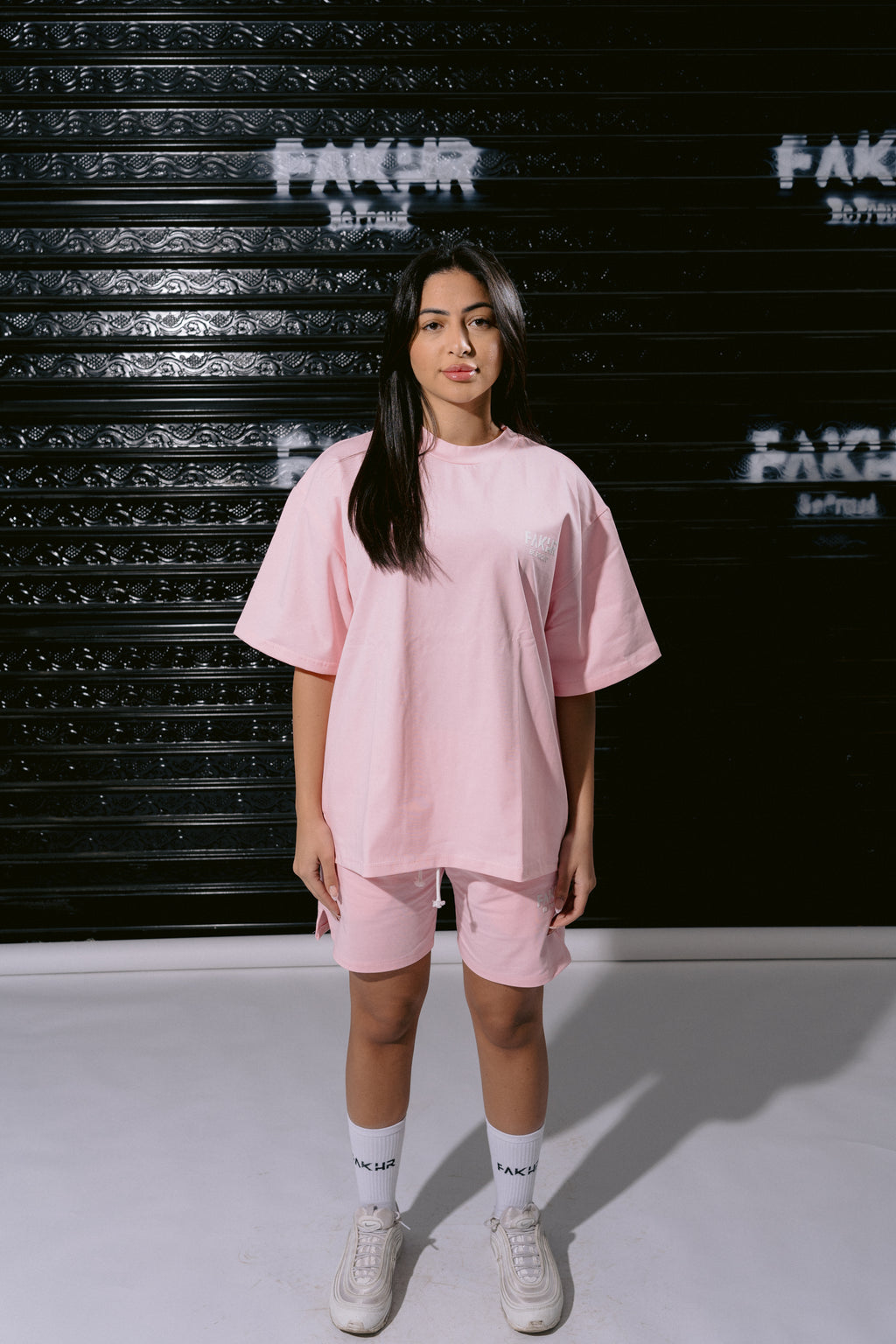 Signature T-shirt (4 colors)