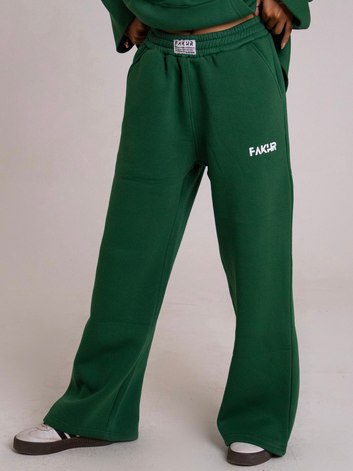 FEEL FREE pants
